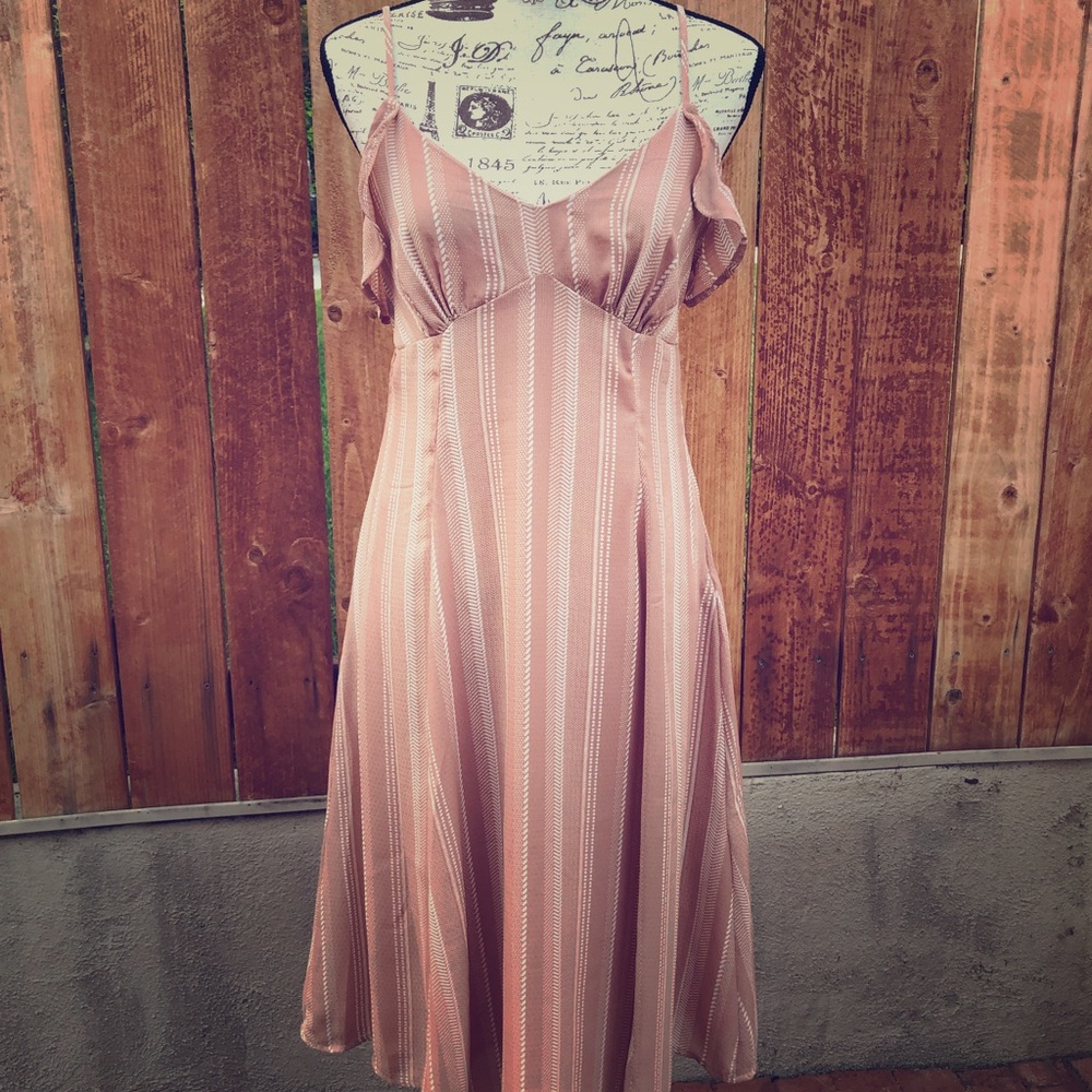 Lulus off the shoulder summer dress